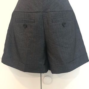 NWT THE LIMITED Cassidy Fit Sz 4 Charcoal with Black Pinstripe Dress Shorts